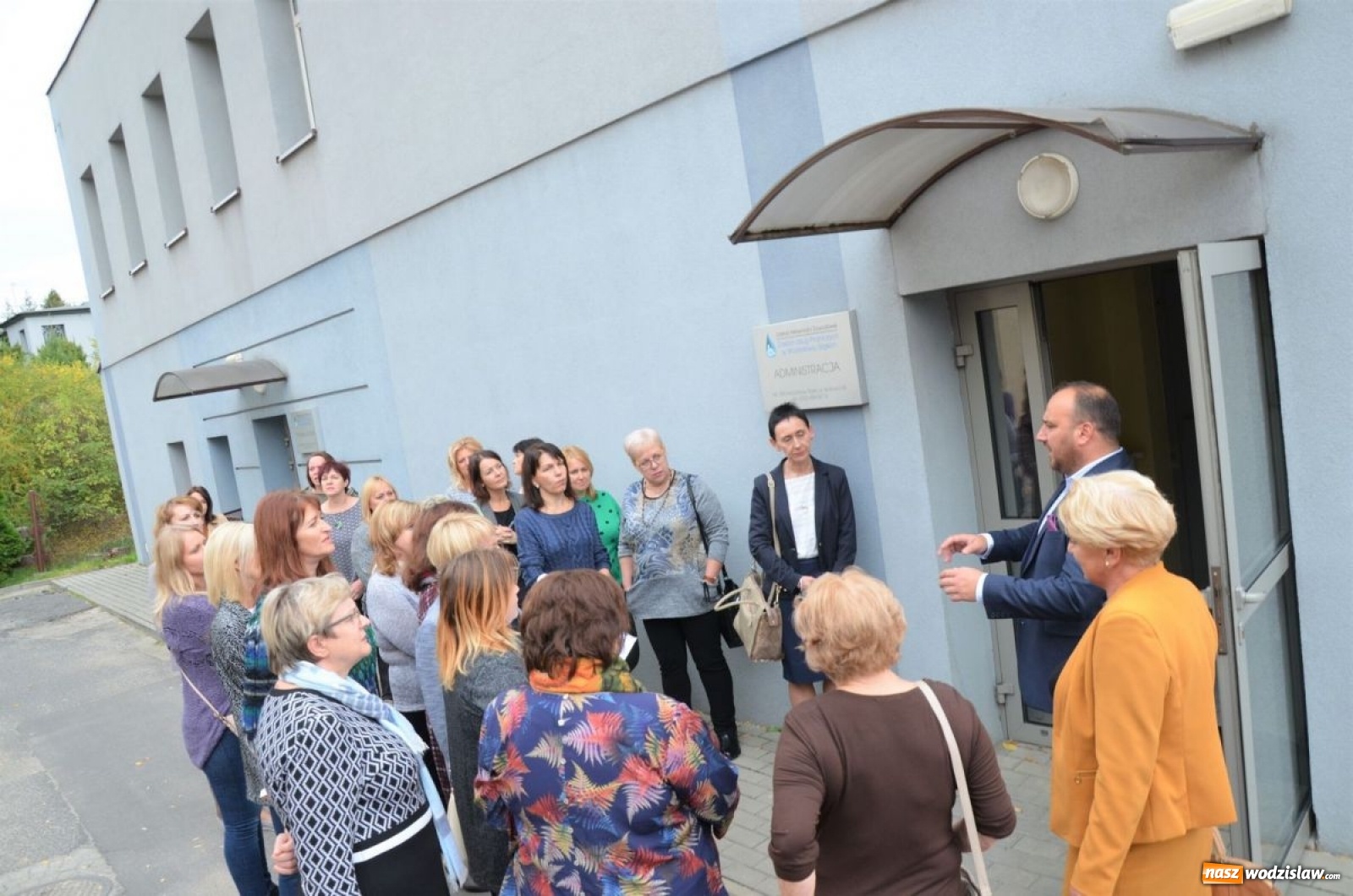 Zdjęcie w galerii na portalu naszwodzislaw.com: Goście z Łotwy z wizytą w powiatowych jednostkach pomocy społecznej wiadomości z regionu