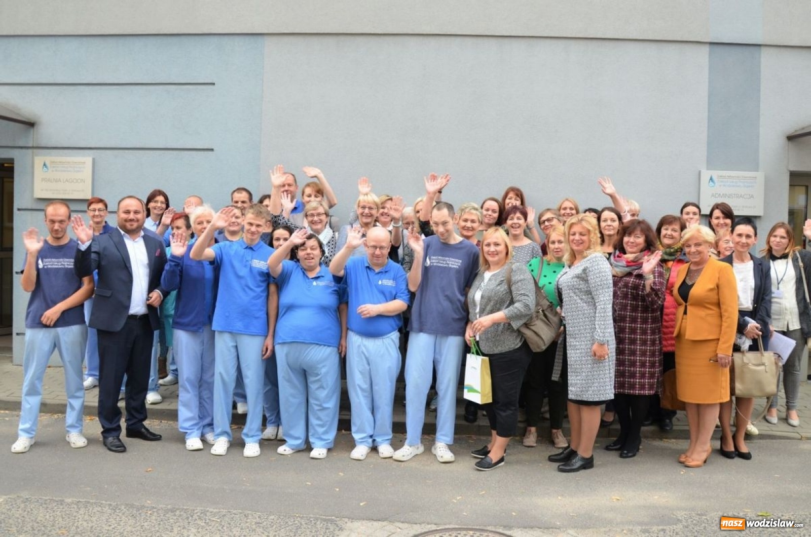 Zdjęcie w galerii na portalu naszwodzislaw.com: Goście z Łotwy z wizytą w powiatowych jednostkach pomocy społecznej wiadomości z regionu