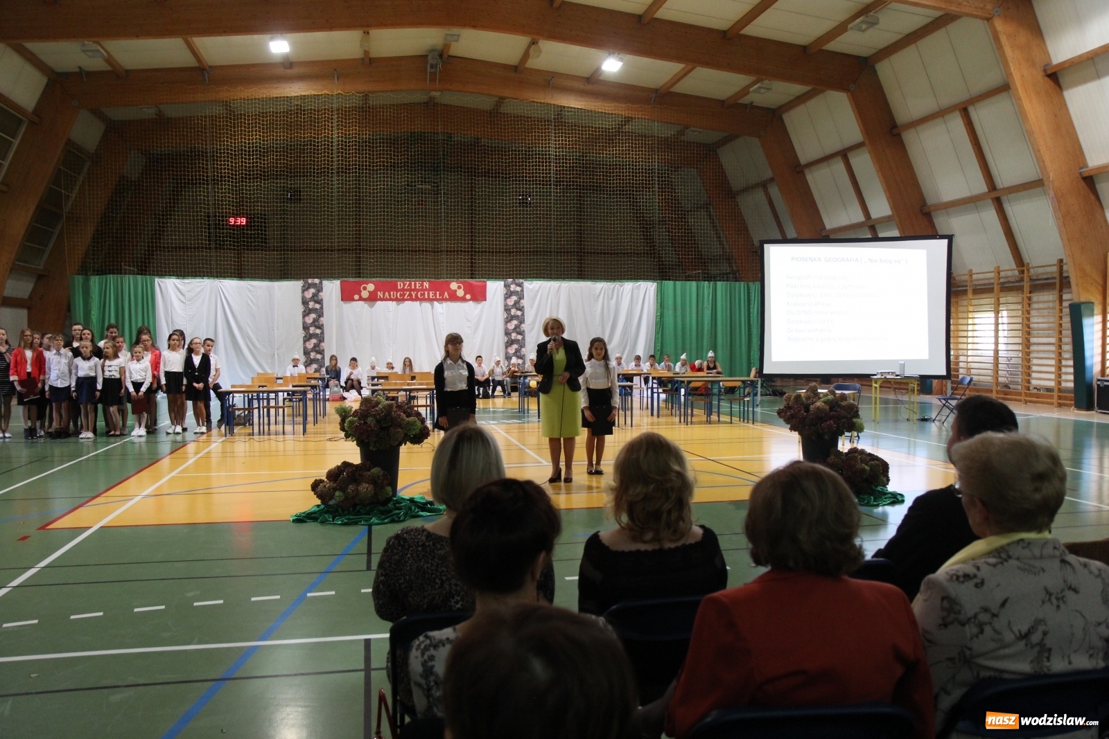 Zdjęcie w galerii na portalu naszwodzislaw.com: Świętowanie na wesoło w SP w Lubomi wiadomości z regionu