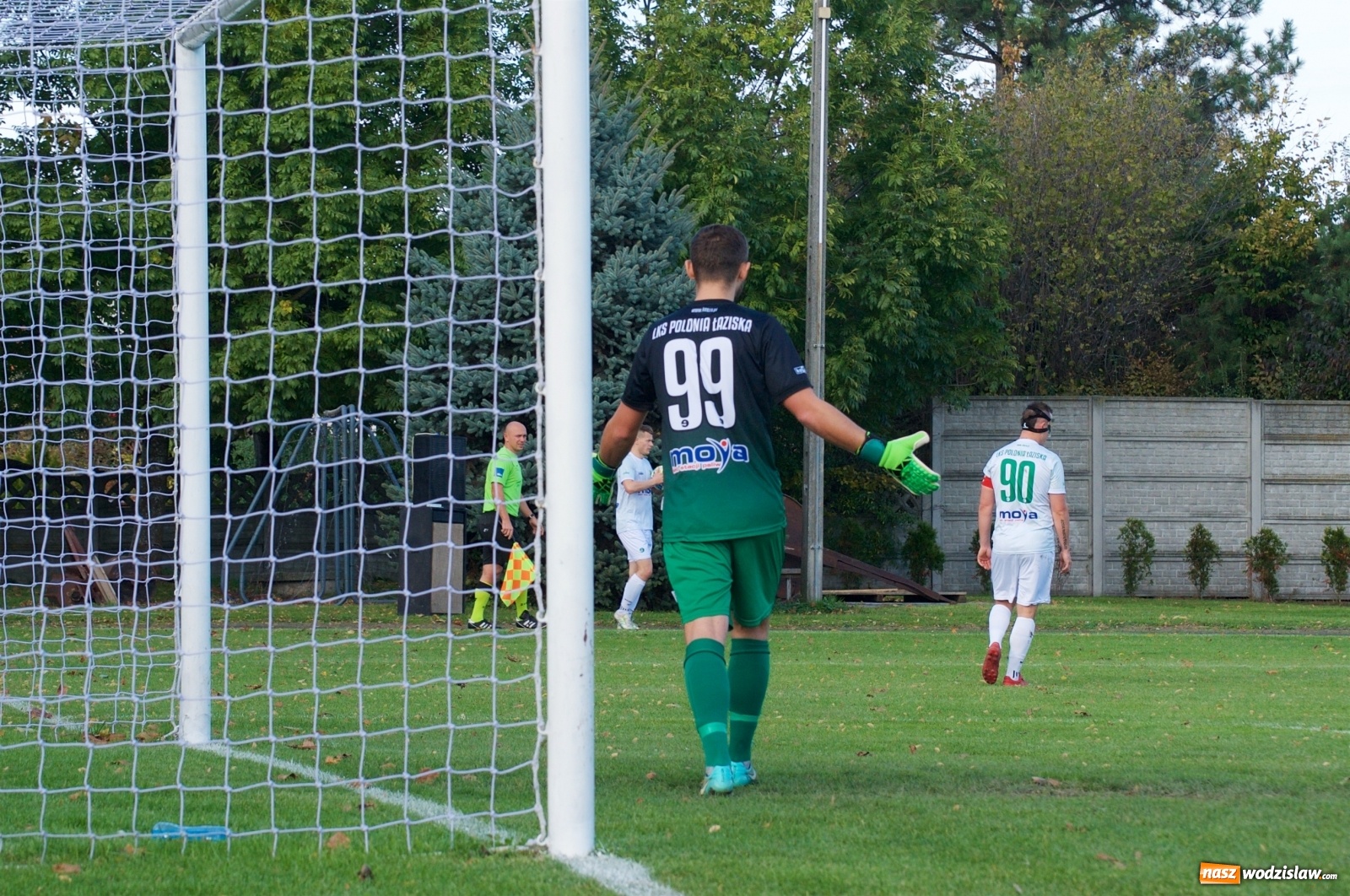 Zdjęcie w galerii na portalu naszwodzislaw.com: Klasa okręgowa. Bez bramek w starciu beniaminków [FOTO] wiadomości z regionu