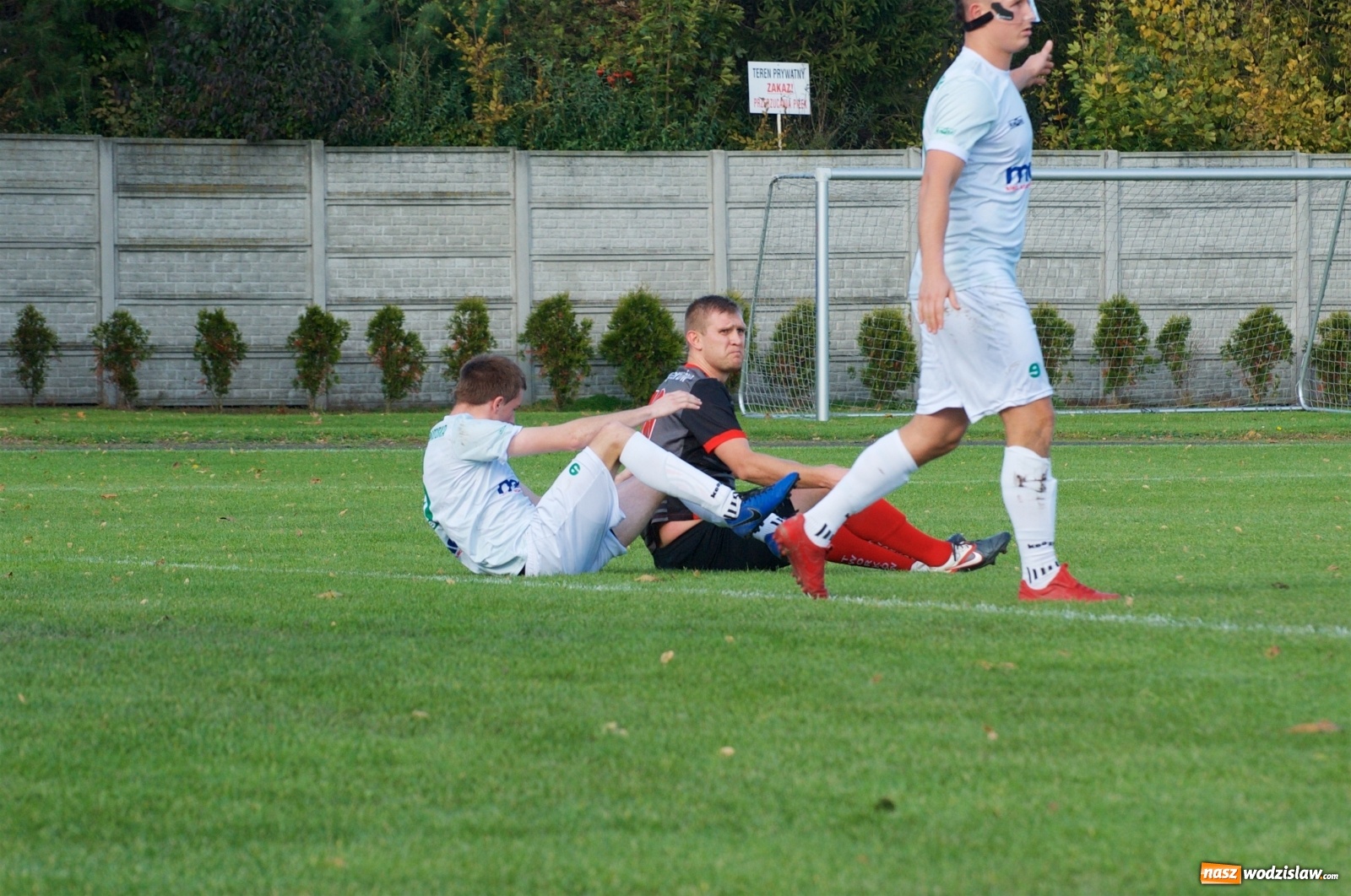 Zdjęcie w galerii na portalu naszwodzislaw.com: Klasa okręgowa. Bez bramek w starciu beniaminków [FOTO] wiadomości z regionu