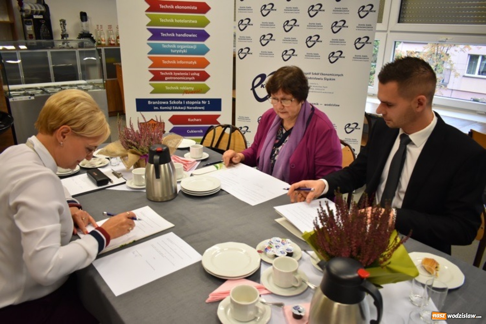 Zdjęcie w galerii na portalu naszwodzislaw.com: Wodzisławski Ekonomik podjął współpracę z pracodawcami. Nowy model edukacji zawodowej wiadomości z regionu