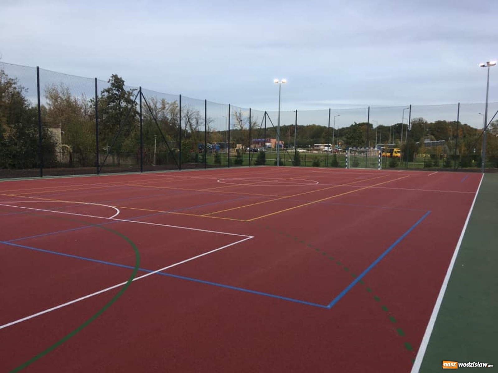 Zdjęcie w galerii na portalu naszwodzislaw.com: Starostwo pozyskało środki na obiekty sportowe wiadomości z regionu