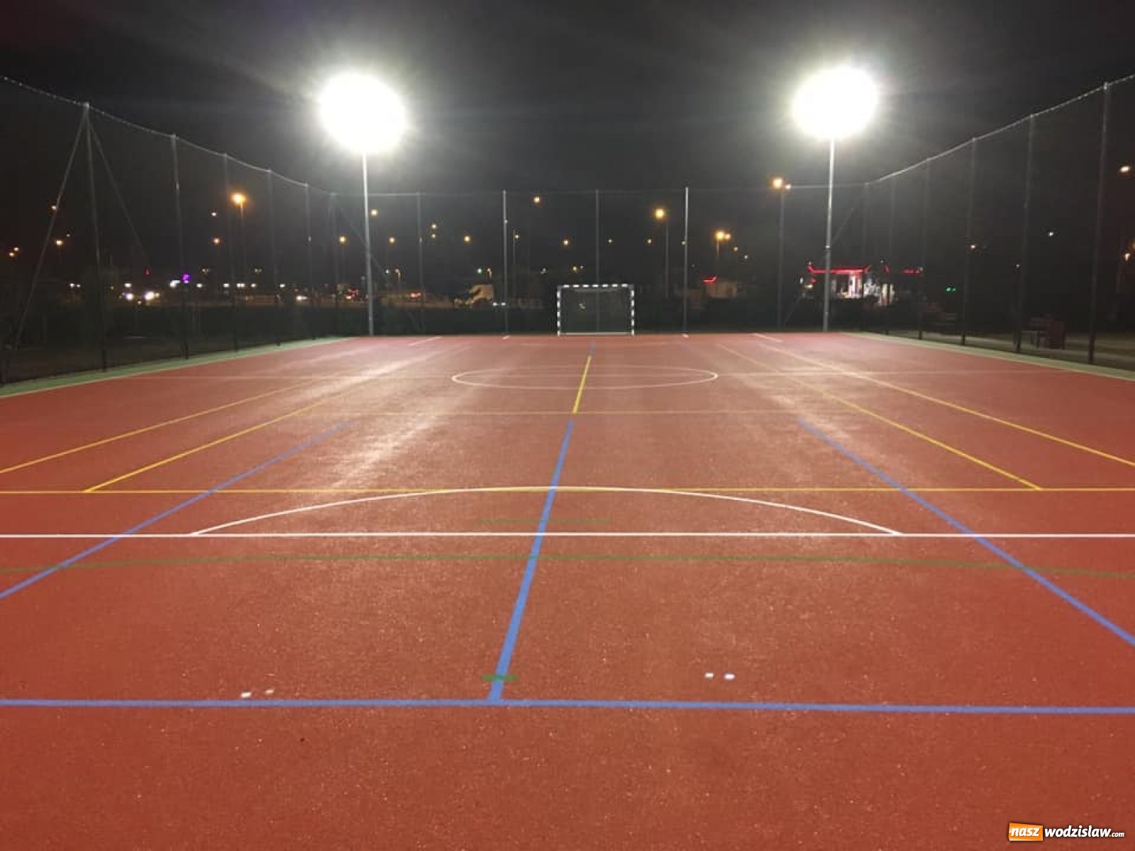 Zdjęcie w galerii na portalu naszwodzislaw.com: Starostwo pozyskało środki na obiekty sportowe wiadomości z regionu