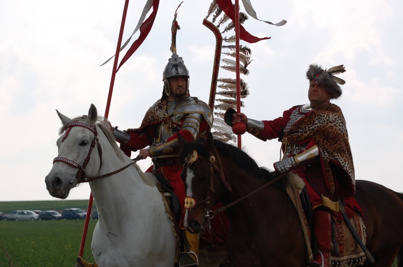 Zdjęcie w galerii na portalu naszwodzislaw.com: Do Sudoła przyjechali husarzy wiadomości z regionu