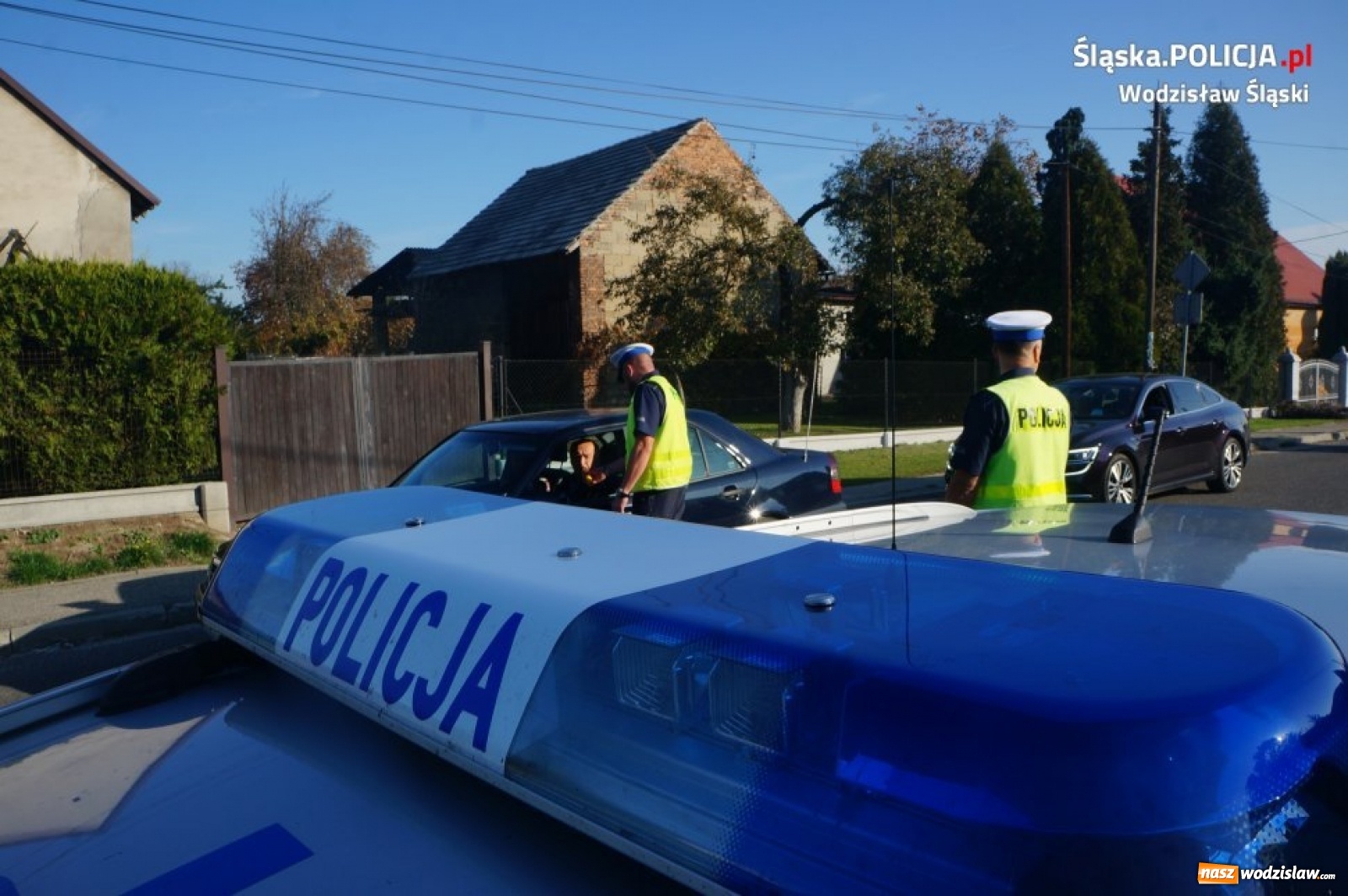 Zdjęcie w galerii na portalu naszwodzislaw.com: Wspólne patrole drogówki z jednostkami ościennych powiatów wiadomości z regionu