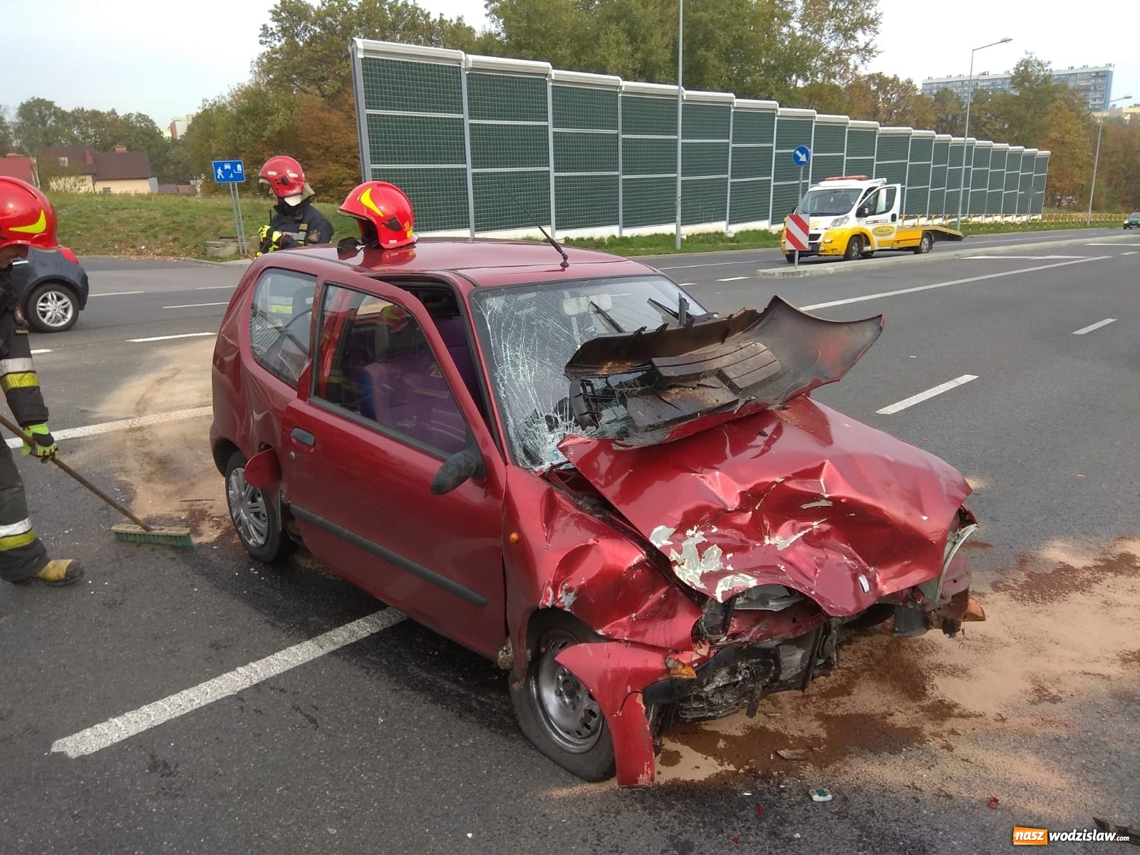 Zdjęcie w galerii na portalu naszwodzislaw.com: 80-latek nie ustąpił pierwszeństwa. Ranna jedna osoba wiadomości z regionu