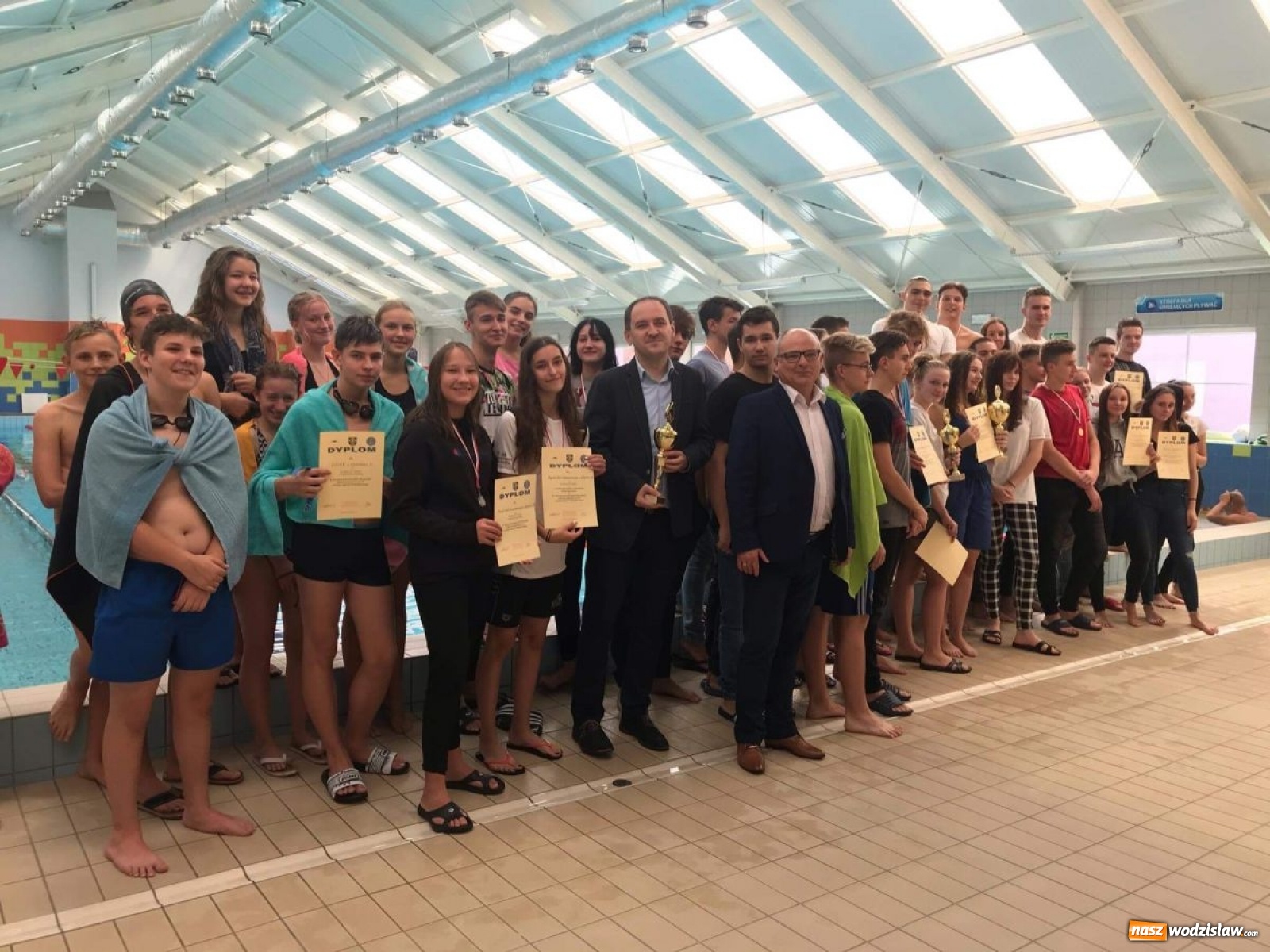 Zdjęcie w galerii na portalu naszwodzislaw.com: Na Mancie pływali o Puchar Starosty wiadomości z regionu