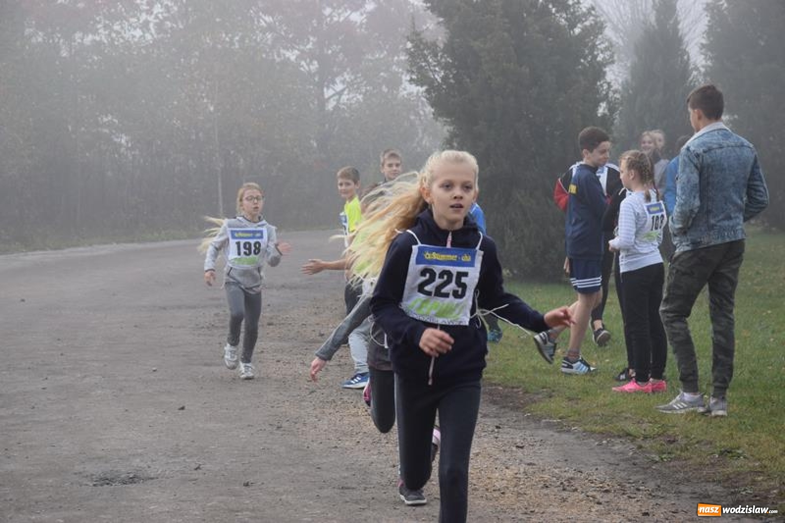 Zdjęcie w galerii na portalu naszwodzislaw.com: XVII edycja Mszańskiego Biegu Ulicznego za nami wiadomości z regionu