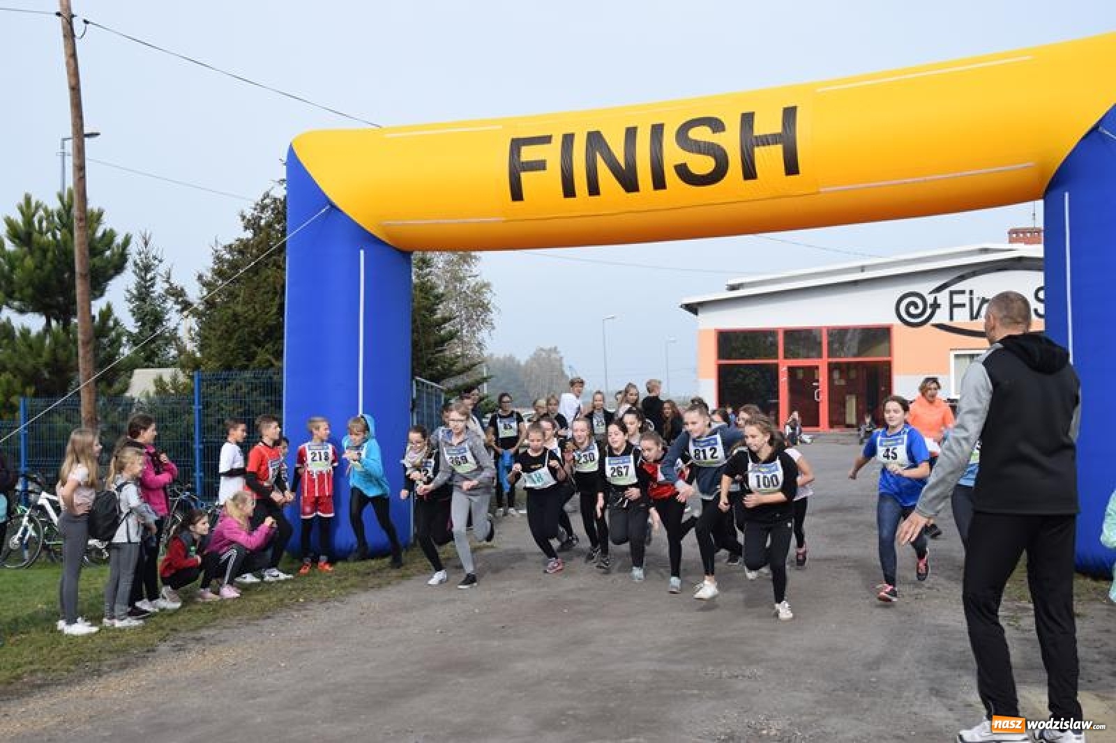 Zdjęcie w galerii na portalu naszwodzislaw.com: XVII edycja Mszańskiego Biegu Ulicznego za nami wiadomości z regionu