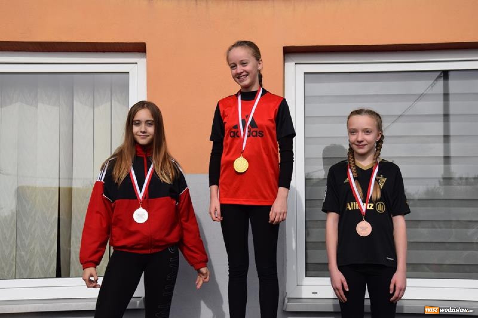 Zdjęcie w galerii na portalu naszwodzislaw.com: XVII edycja Mszańskiego Biegu Ulicznego za nami wiadomości z regionu