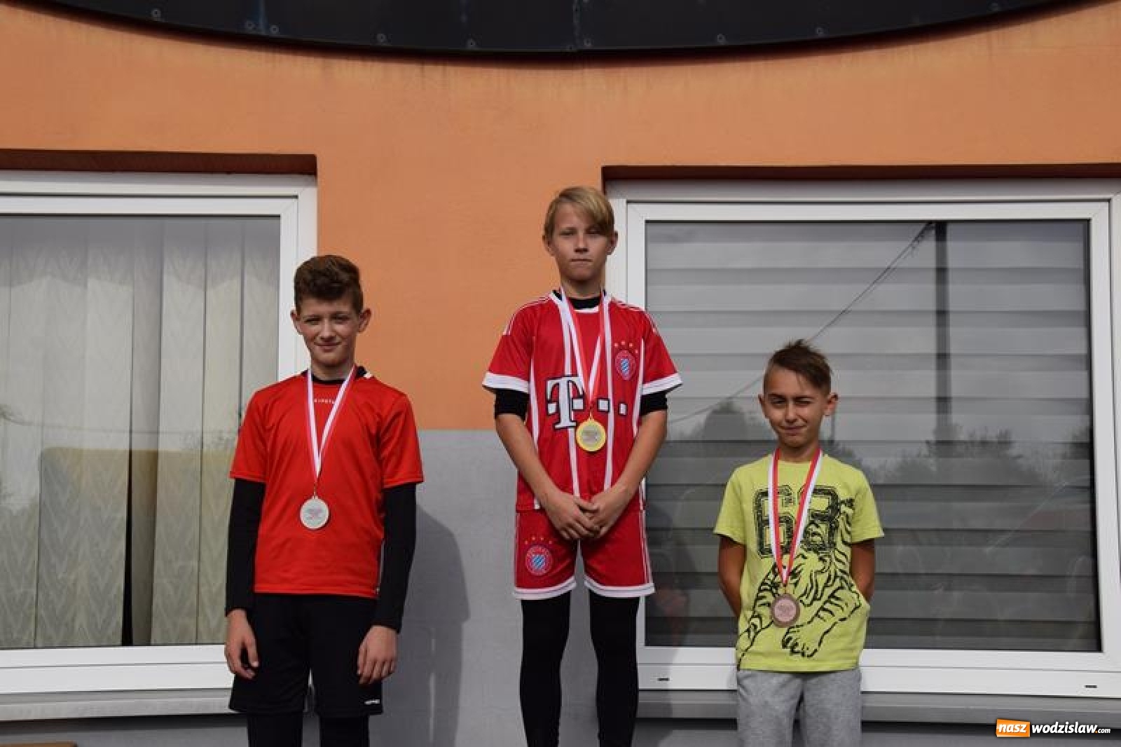 Zdjęcie w galerii na portalu naszwodzislaw.com: XVII edycja Mszańskiego Biegu Ulicznego za nami wiadomości z regionu