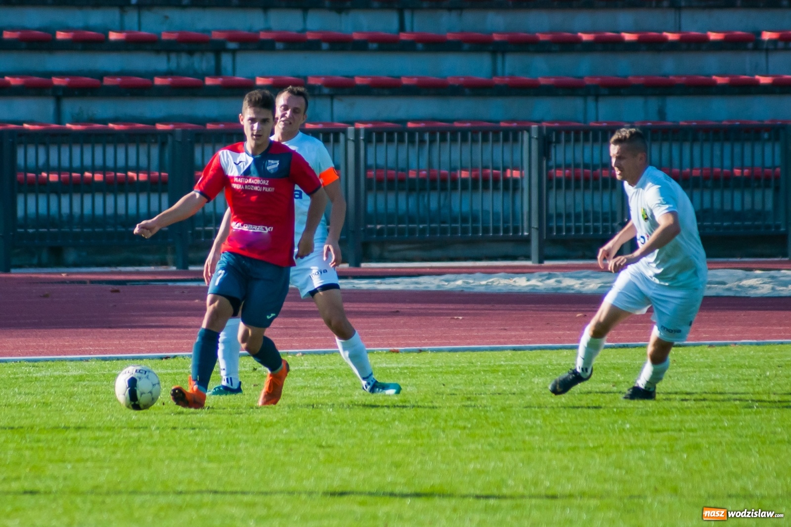 Zdjęcie w galerii na portalu naszwodzislaw.com: Klasa okręgowa. Polonia bez punktów w Raciborzu [FOTO i WIDEO] wiadomości z regionu