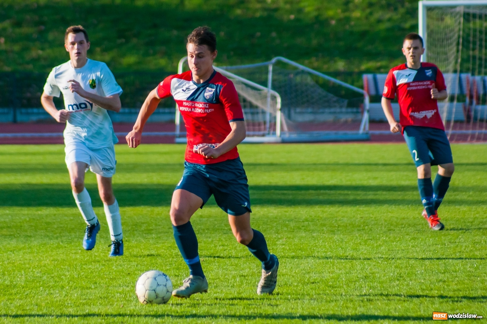 Zdjęcie w galerii na portalu naszwodzislaw.com: Klasa okręgowa. Polonia bez punktów w Raciborzu [FOTO i WIDEO] wiadomości z regionu