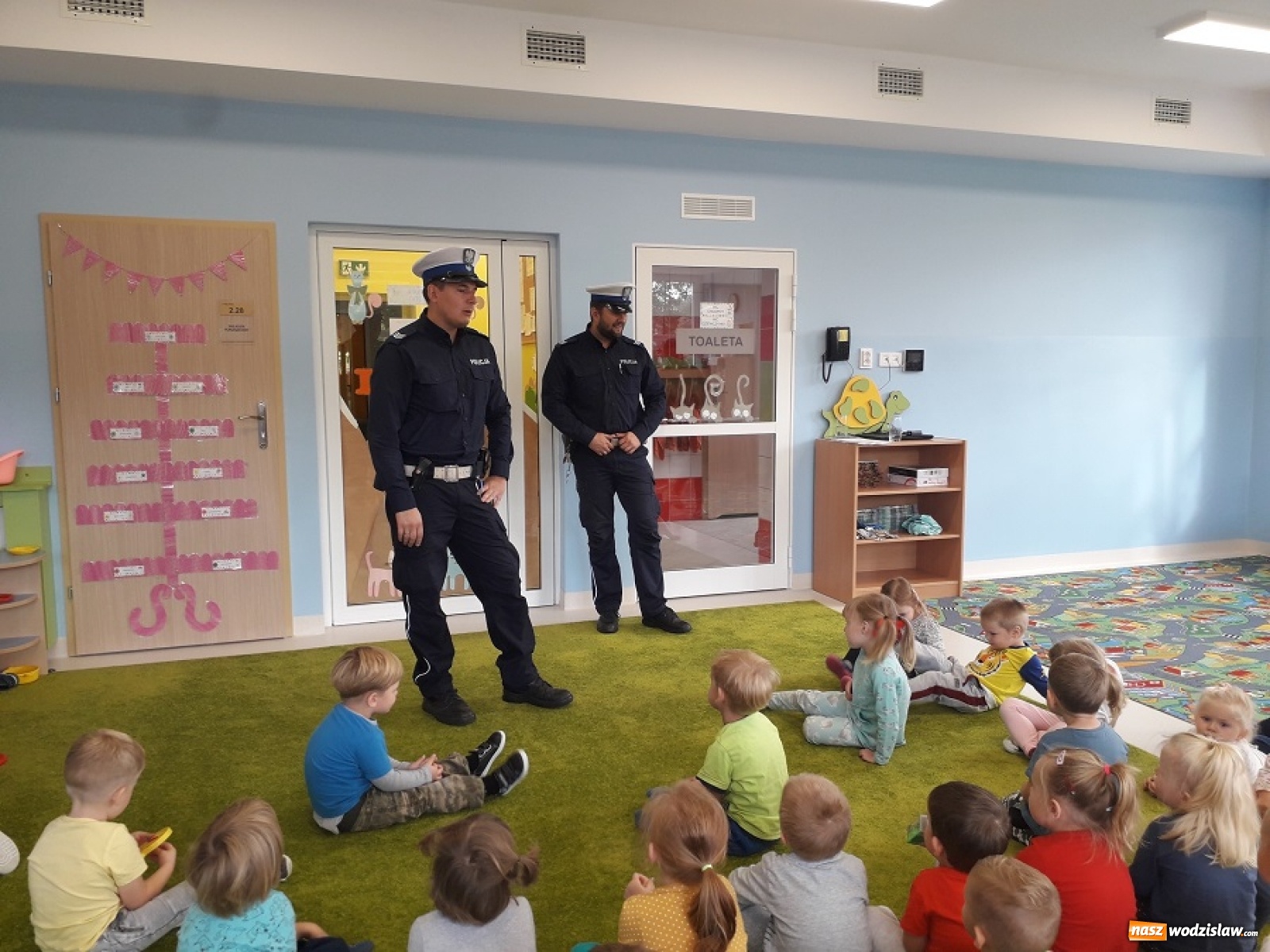 Zdjęcie w galerii na portalu naszwodzislaw.com: W przedszkolu Wesoły Dzwoneczek w Mszanie stawiają na bezpieczeństwo wiadomości z regionu
