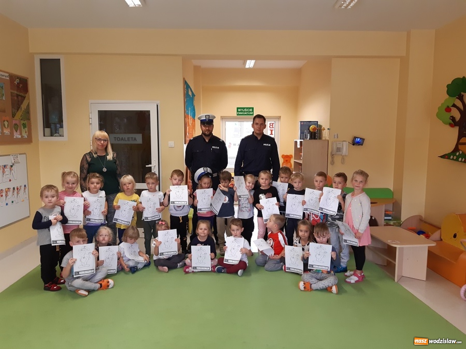 Zdjęcie w galerii na portalu naszwodzislaw.com: W przedszkolu Wesoły Dzwoneczek w Mszanie stawiają na bezpieczeństwo wiadomości z regionu