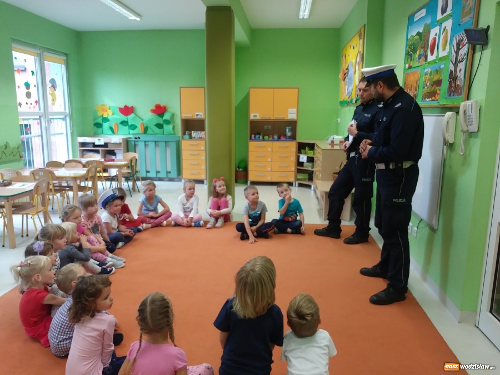 Zdjęcie w galerii na portalu naszwodzislaw.com: W przedszkolu Wesoły Dzwoneczek w Mszanie stawiają na bezpieczeństwo wiadomości z regionu