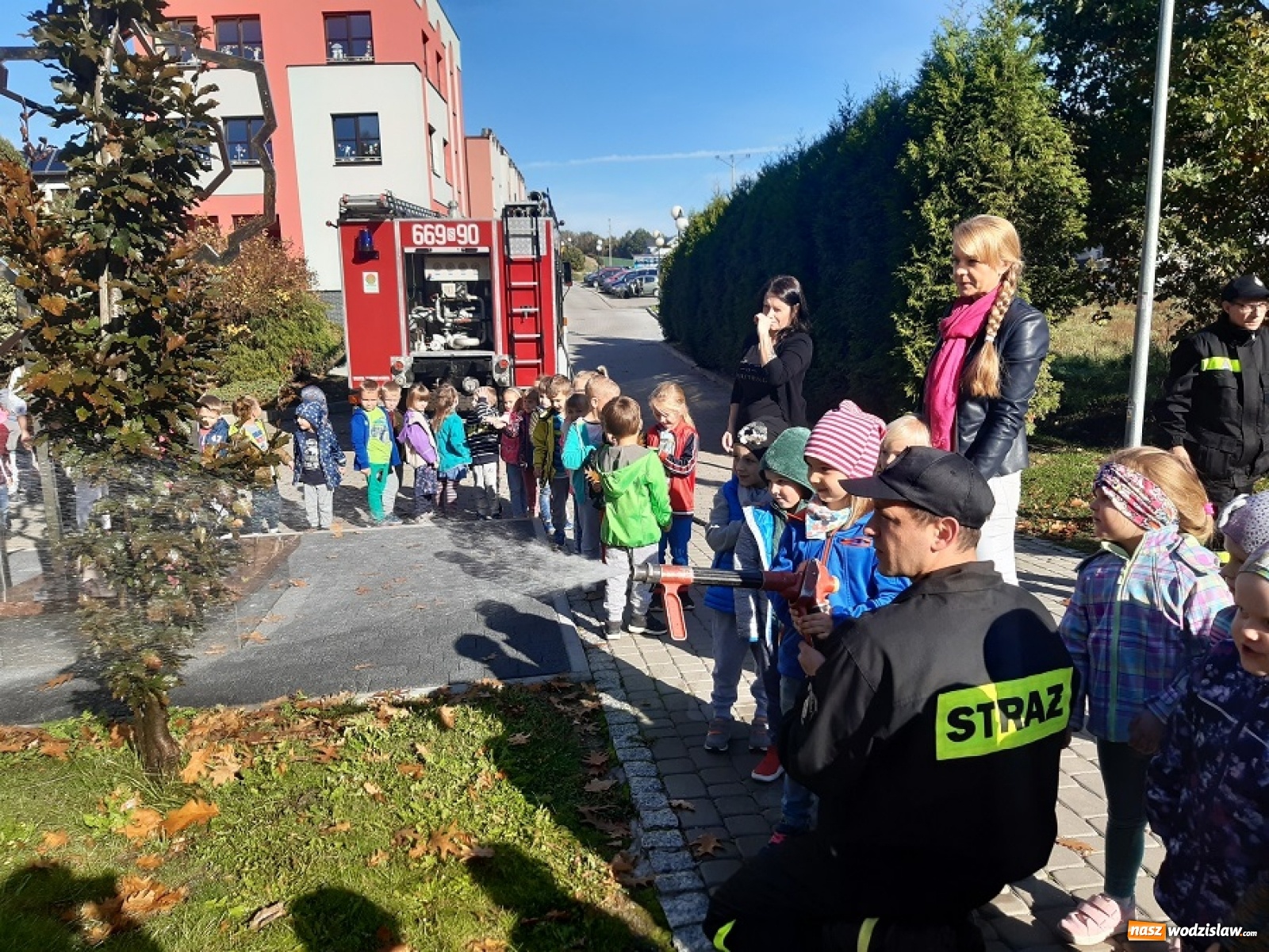 Zdjęcie w galerii na portalu naszwodzislaw.com: W przedszkolu Wesoły Dzwoneczek w Mszanie stawiają na bezpieczeństwo wiadomości z regionu