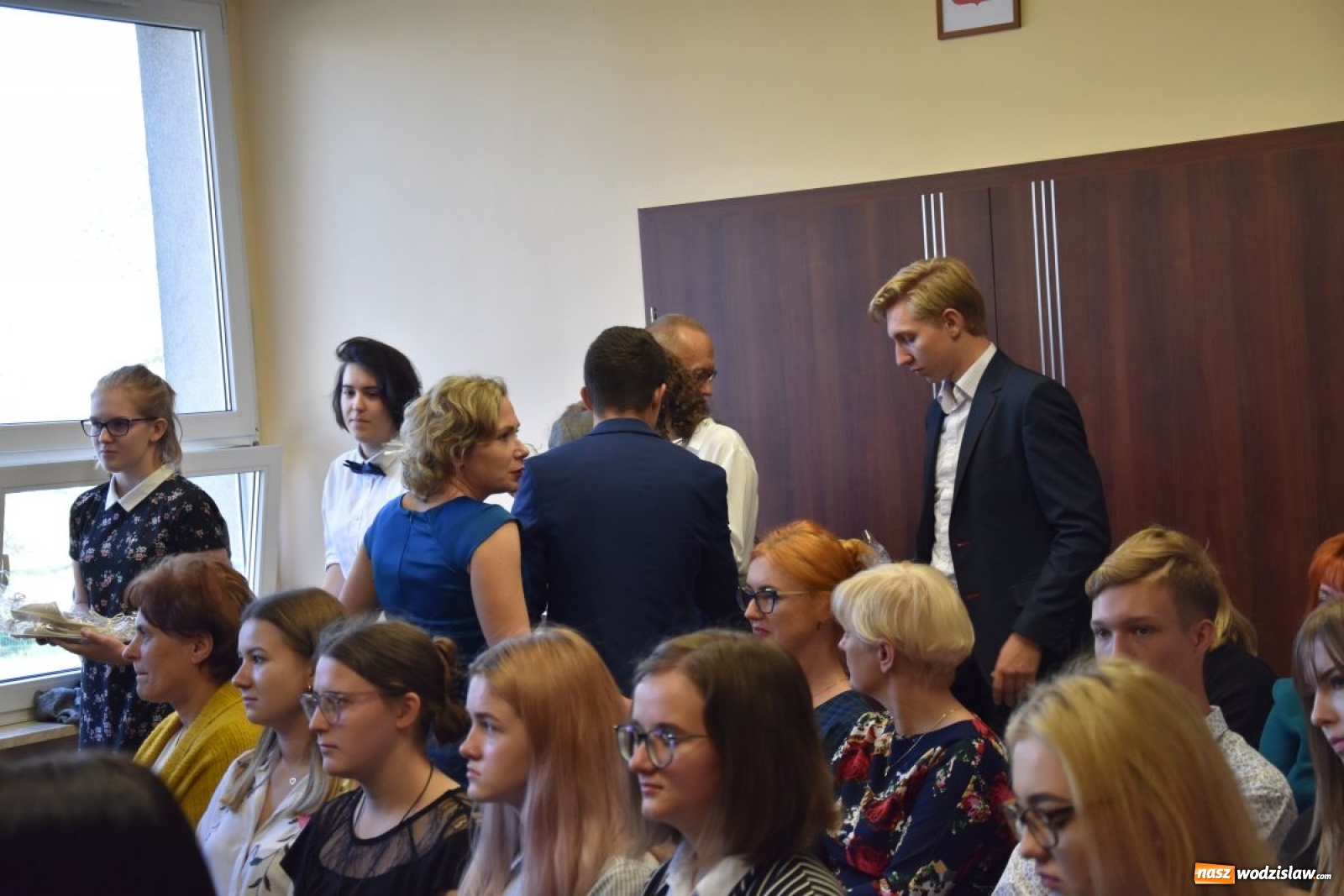 Zdjęcie w galerii na portalu naszwodzislaw.com: Boisko przy Tischnerze oficjalnie otwarte wiadomości z regionu