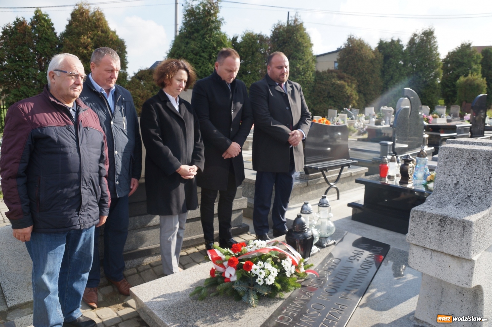 Zdjęcie w galerii na portalu naszwodzislaw.com: Pamięci tych którzy oddali życie za Ojczyznę wiadomości z regionu