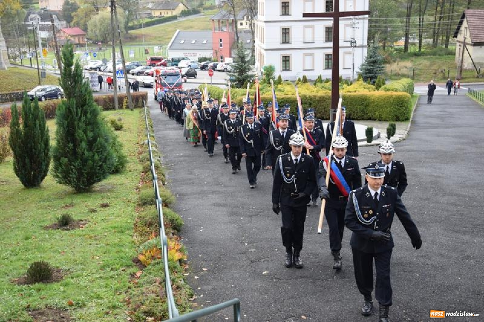 Zdjęcie w galerii na portalu naszwodzislaw.com: Ochotnicy z Połomi z nowym wozem bojowym wiadomości z regionu