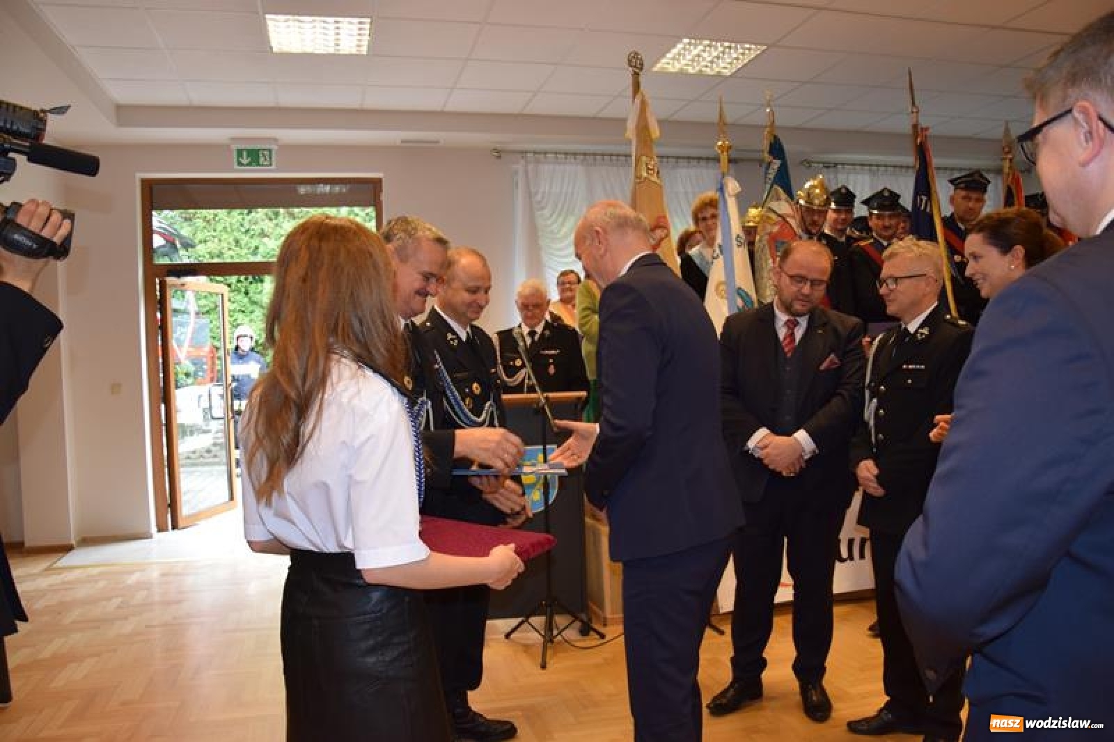 Zdjęcie w galerii na portalu naszwodzislaw.com: Ochotnicy z Połomi z nowym wozem bojowym wiadomości z regionu