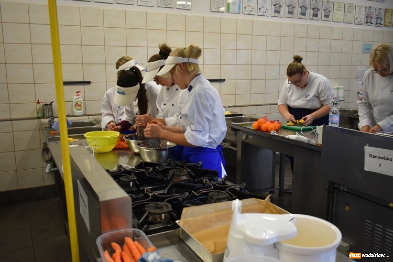 Zdjęcie w galerii na portalu naszwodzislaw.com: Jesienią w Ekonomiku smakuje najlepiej wiadomości z regionu