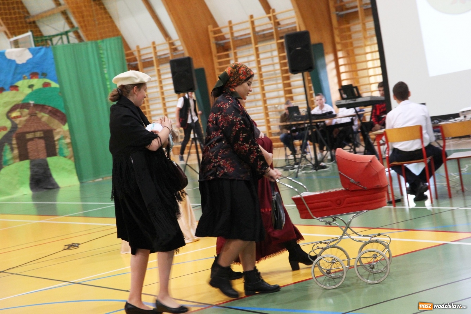 Zdjęcie w galerii na portalu naszwodzislaw.com: Tak świętowała SP w Lubomi wiadomości z regionu