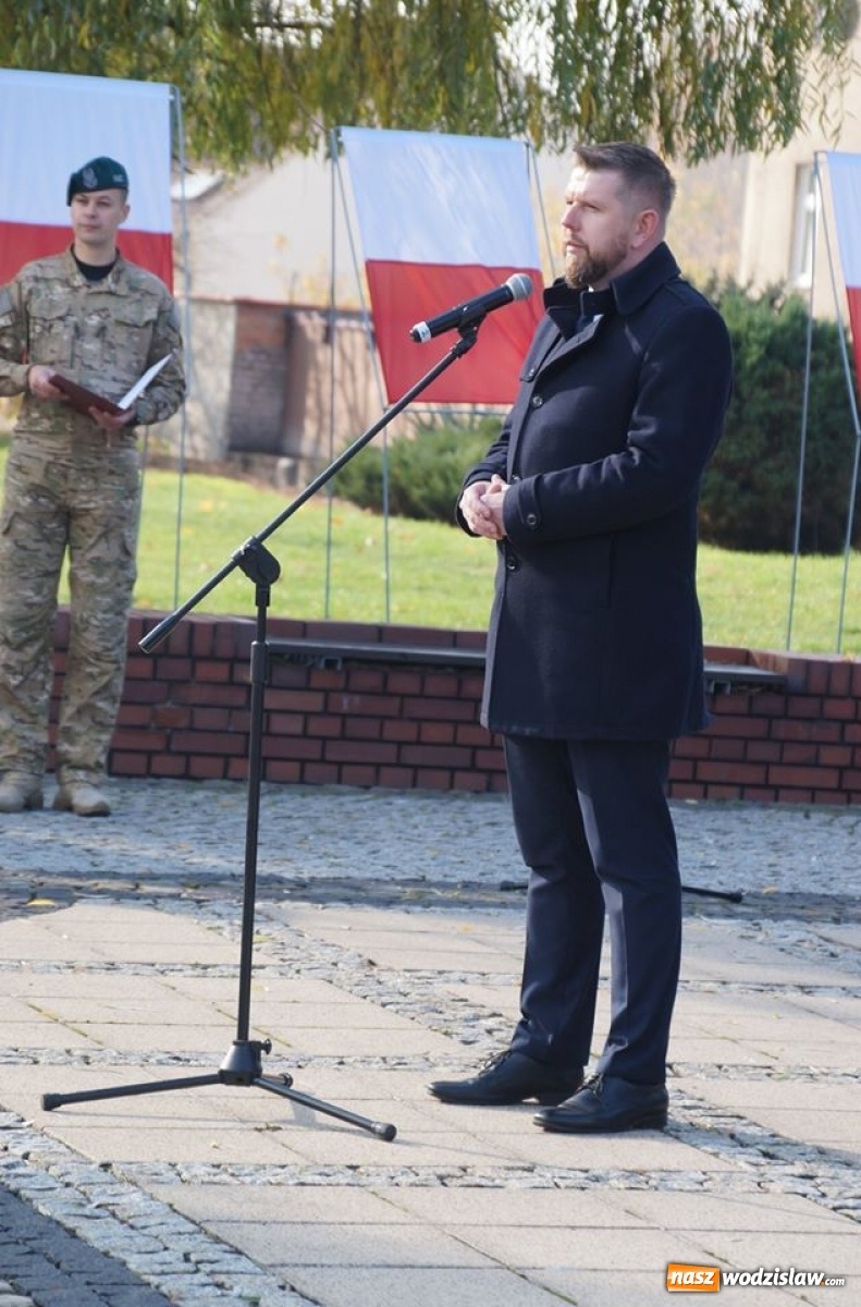 Zdjęcie w galerii na portalu naszwodzislaw.com: Obchody Święta Niepodległości za nami wiadomości z regionu
