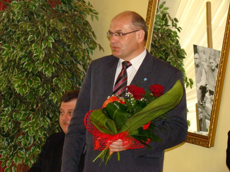 Zdjęcie w galerii na portalu naszwodzislaw.com: Obdarowała go błogosławieństwem  wiadomości z regionu