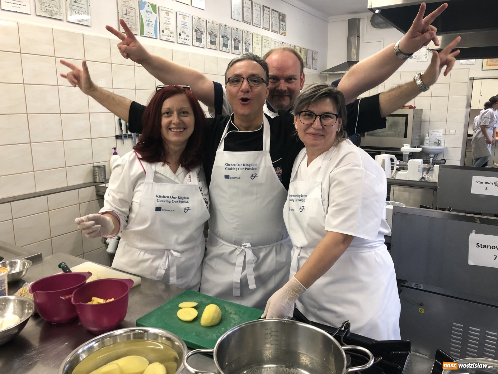 Zdjęcie w galerii na portalu naszwodzislaw.com: Kuchnia Ekonomika stała się na tydzień królestwem nowego projektu wiadomości z regionu
