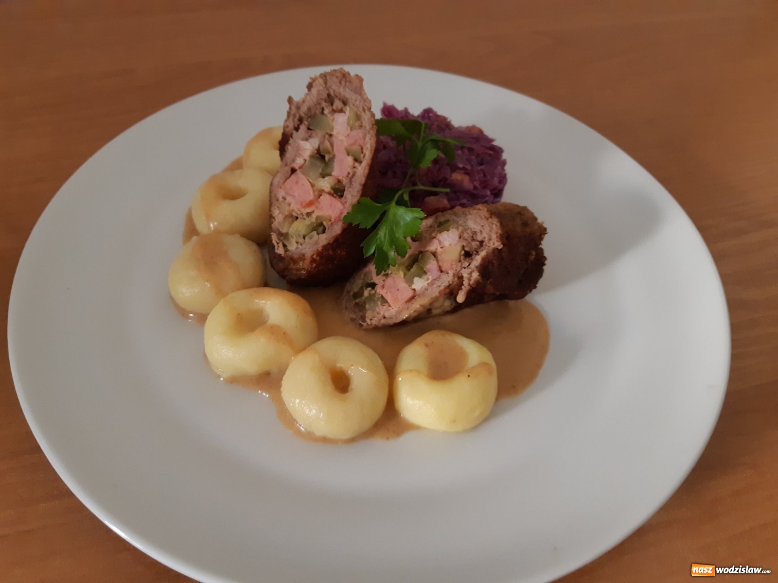 Zdjęcie w galerii na portalu naszwodzislaw.com: Kuchnia Ekonomika stała się na tydzień królestwem nowego projektu wiadomości z regionu