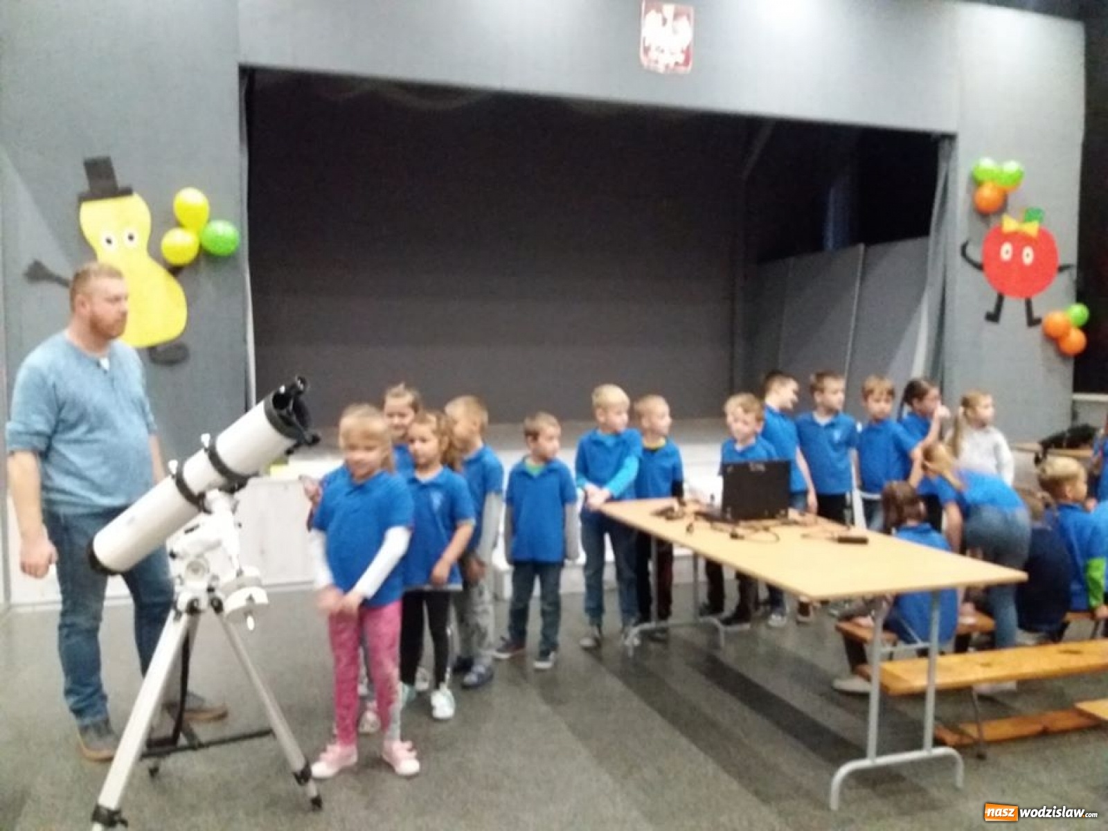 Zdjęcie w galerii na portalu naszwodzislaw.com: ZSP 1 w przestworzach kosmosu... wiadomości z regionu