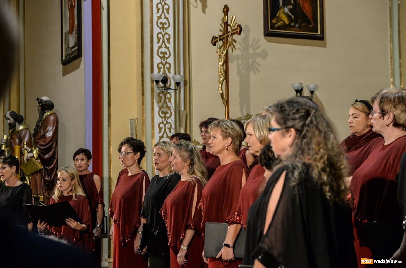 Zdjęcie w galerii na portalu naszwodzislaw.com: Pięknie wyśpiewany jubileusz Chóru Jadwiga wiadomości z regionu