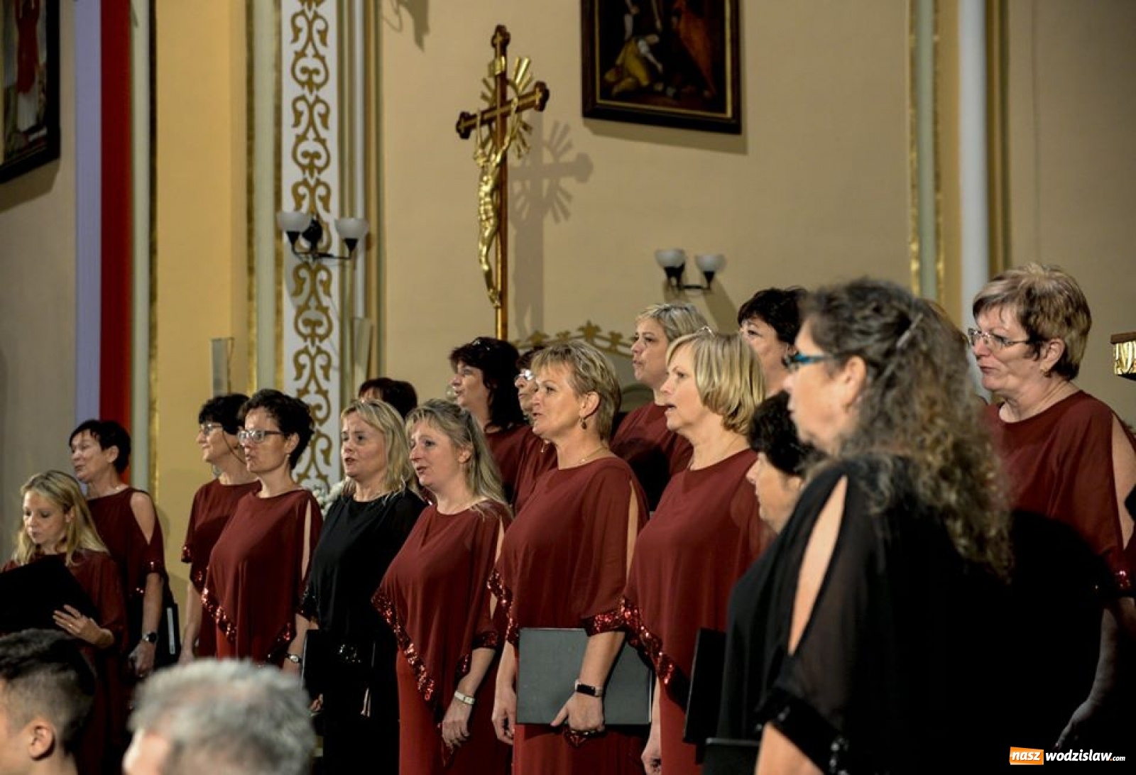 Zdjęcie w galerii na portalu naszwodzislaw.com: Pięknie wyśpiewany jubileusz Chóru Jadwiga wiadomości z regionu