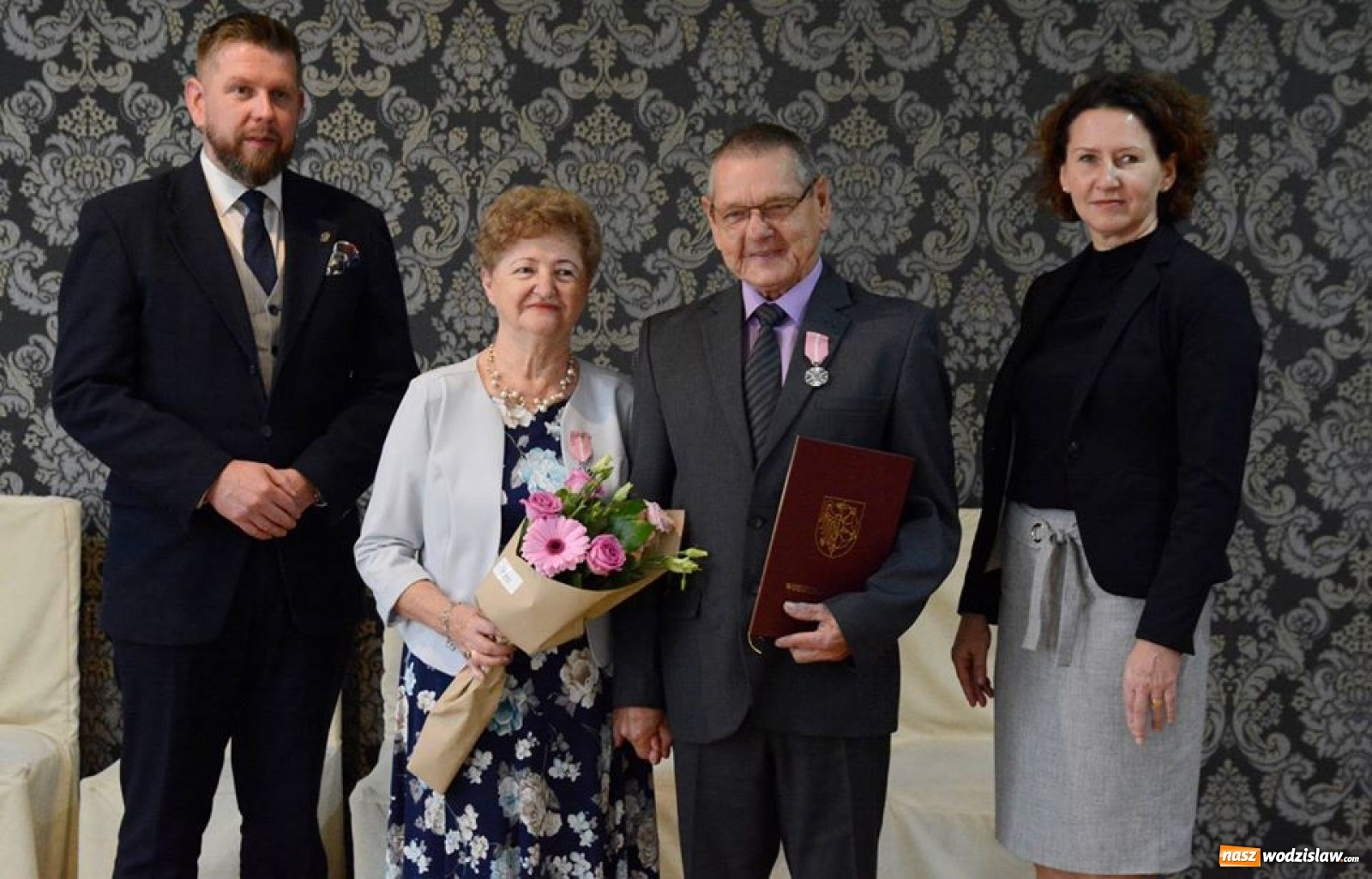 Zdjęcie w galerii na portalu naszwodzislaw.com: We dwoje idą przez życie. Małżeńskie jubileusze w Wodzisławiu Śląskim [FOTO] wiadomości z regionu