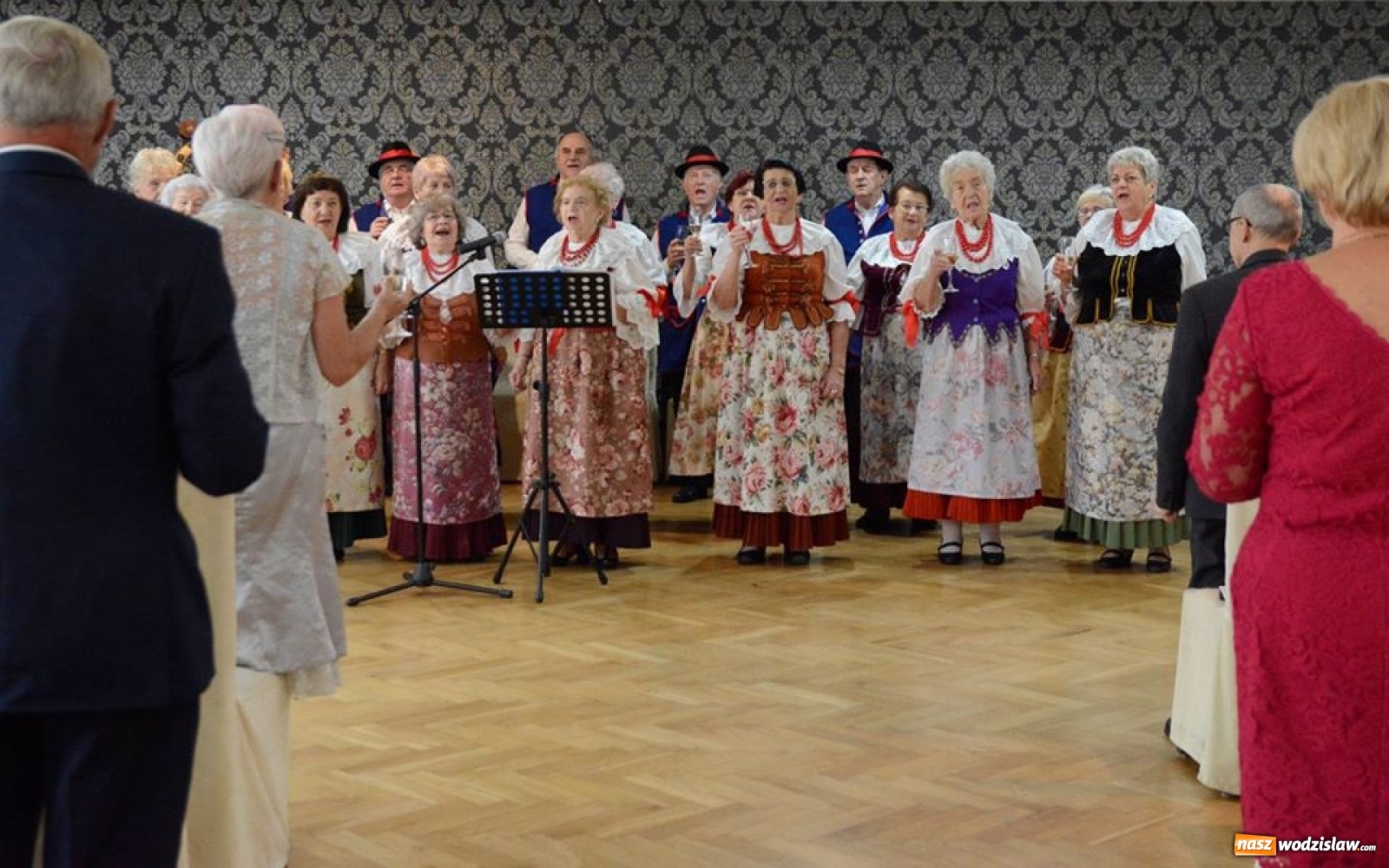 Zdjęcie w galerii na portalu naszwodzislaw.com: We dwoje idą przez życie. Małżeńskie jubileusze w Wodzisławiu Śląskim [FOTO] wiadomości z regionu