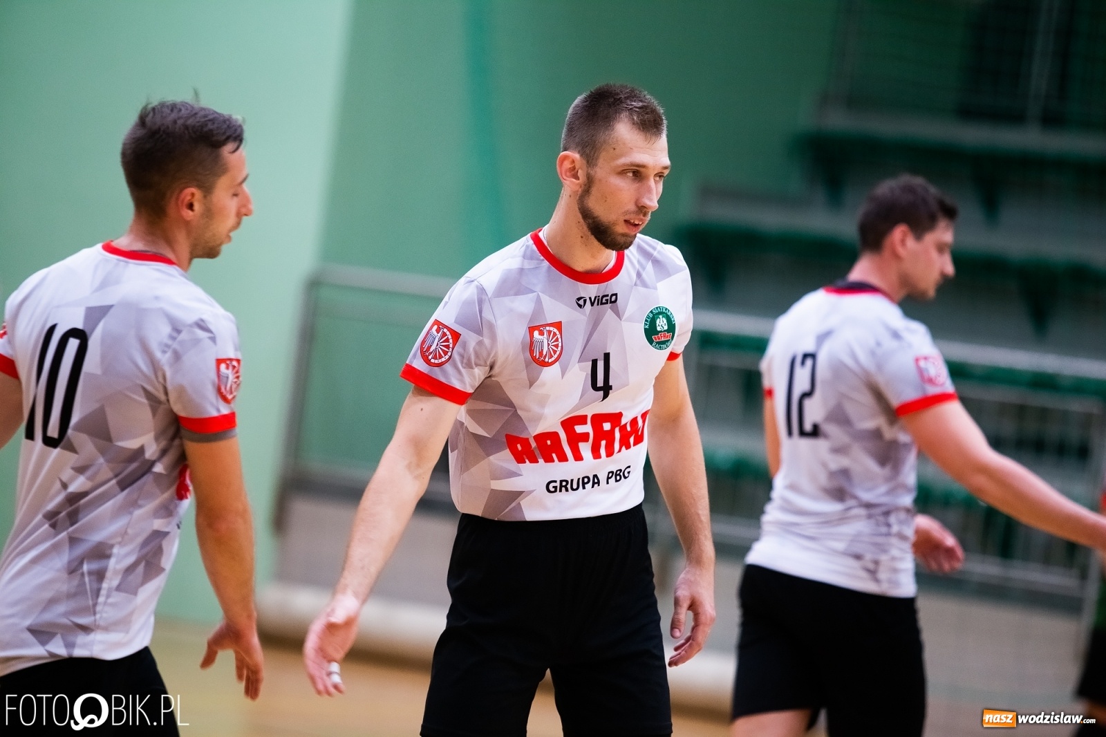 Zdjęcie w galerii na portalu naszwodzislaw.com: Siatkarski rollercoaster w Arenie Rafako. Raciborzanie górą! [FOTO i WIDEO] wiadomości z regionu