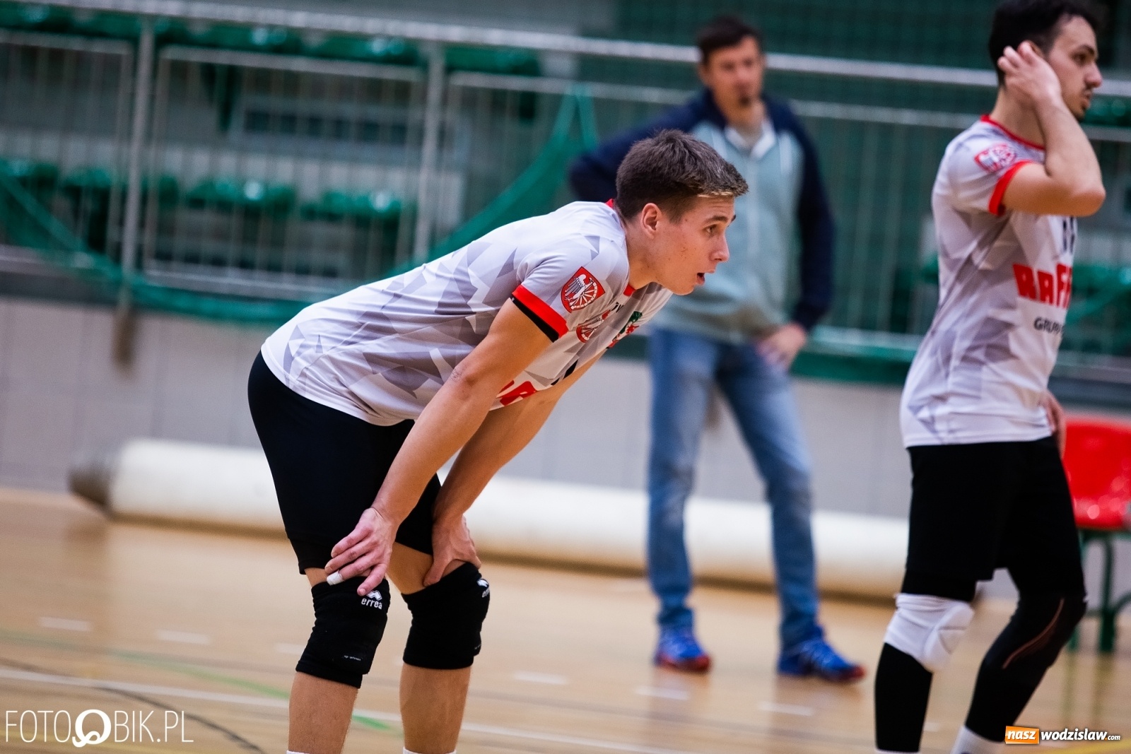 Zdjęcie w galerii na portalu naszwodzislaw.com: Siatkarski rollercoaster w Arenie Rafako. Raciborzanie górą! [FOTO i WIDEO] wiadomości z regionu