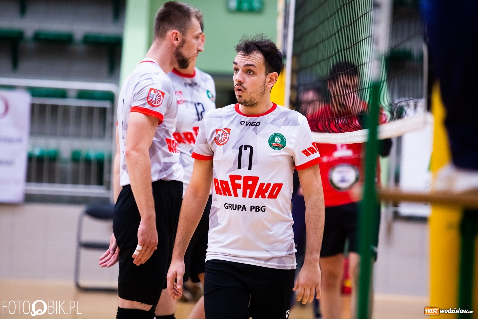 Zdjęcie w galerii na portalu naszwodzislaw.com: Siatkarski rollercoaster w Arenie Rafako. Raciborzanie górą! [FOTO i WIDEO] wiadomości z regionu