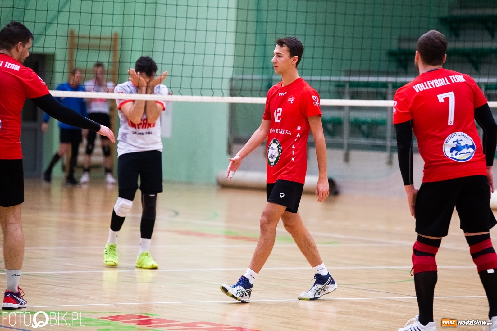 Zdjęcie w galerii na portalu naszwodzislaw.com: Siatkarski rollercoaster w Arenie Rafako. Raciborzanie górą! [FOTO i WIDEO] wiadomości z regionu