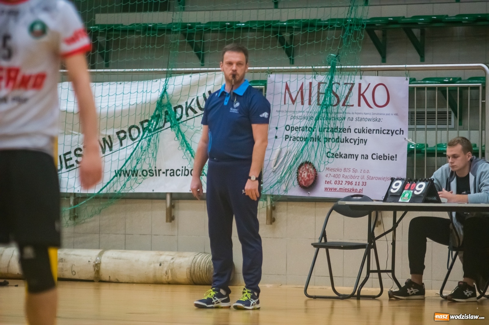 Zdjęcie w galerii na portalu naszwodzislaw.com: Siatkarski rollercoaster w Arenie Rafako. Raciborzanie górą! [FOTO i WIDEO] wiadomości z regionu