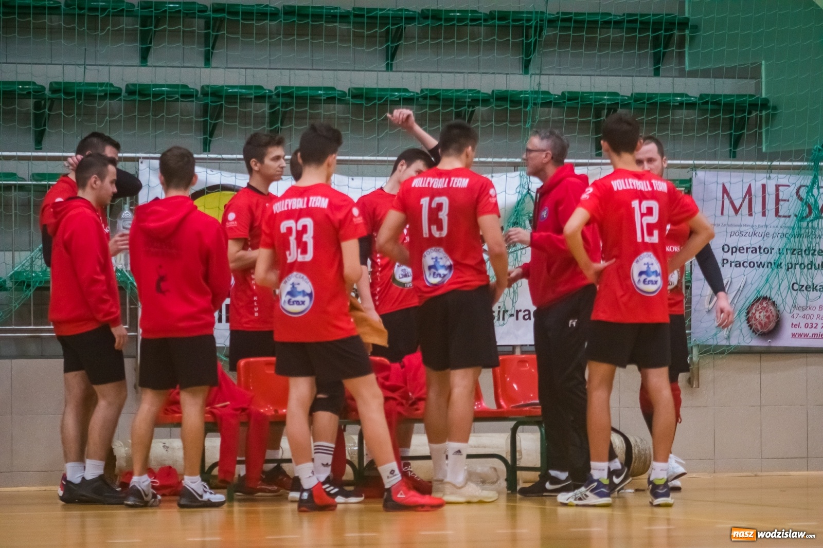 Zdjęcie w galerii na portalu naszwodzislaw.com: Siatkarski rollercoaster w Arenie Rafako. Raciborzanie górą! [FOTO i WIDEO] wiadomości z regionu