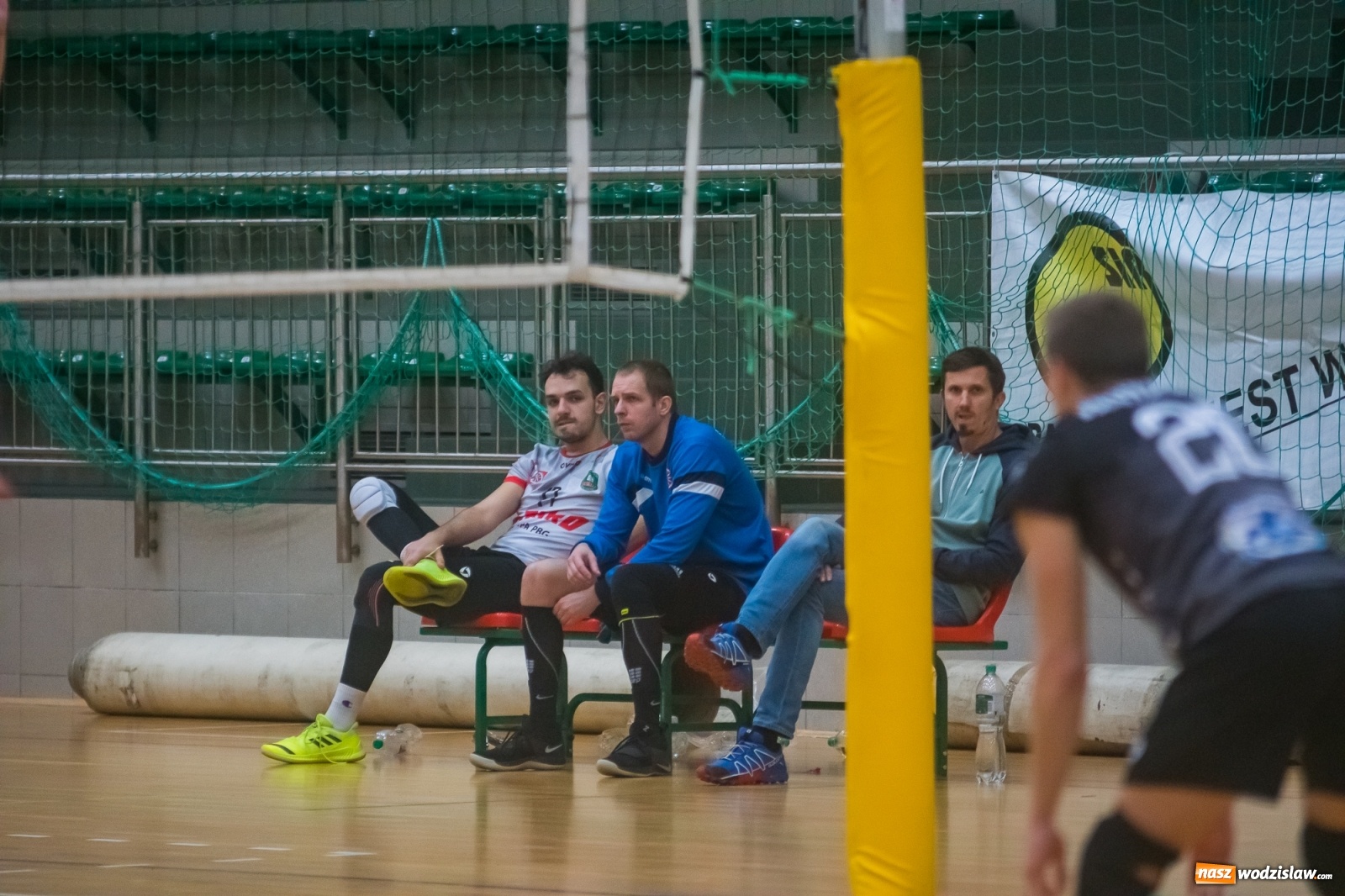 Zdjęcie w galerii na portalu naszwodzislaw.com: Siatkarski rollercoaster w Arenie Rafako. Raciborzanie górą! [FOTO i WIDEO] wiadomości z regionu