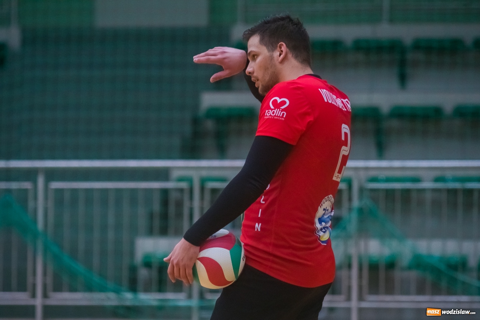 Zdjęcie w galerii na portalu naszwodzislaw.com: Siatkarski rollercoaster w Arenie Rafako. Raciborzanie górą! [FOTO i WIDEO] wiadomości z regionu
