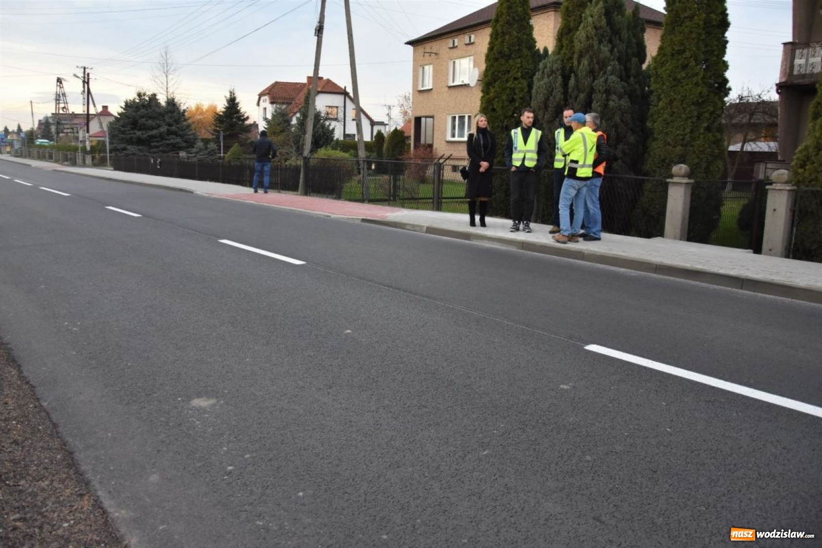 Zdjęcie w galerii na portalu naszwodzislaw.com: Remont ul. 1 Maja w Gołkowicach zakończony wiadomości z regionu