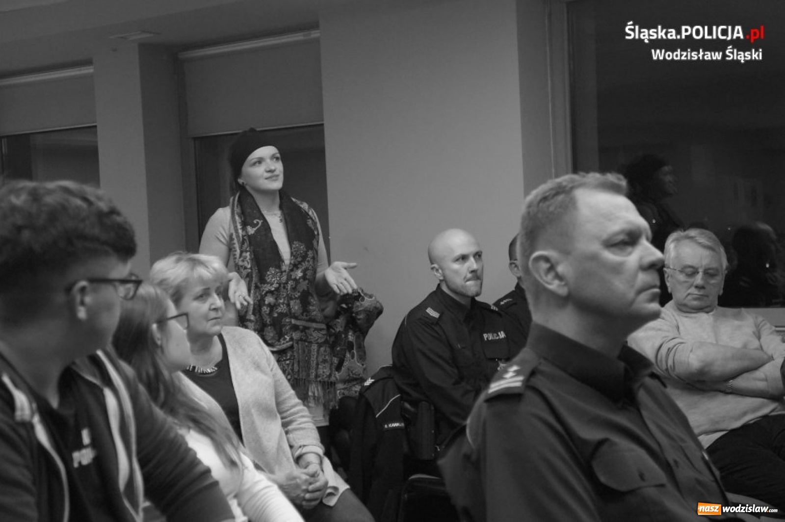 Zdjęcie w galerii na portalu naszwodzislaw.com: Rydułtowska debata z policją o bezpieczeństwie wiadomości z regionu