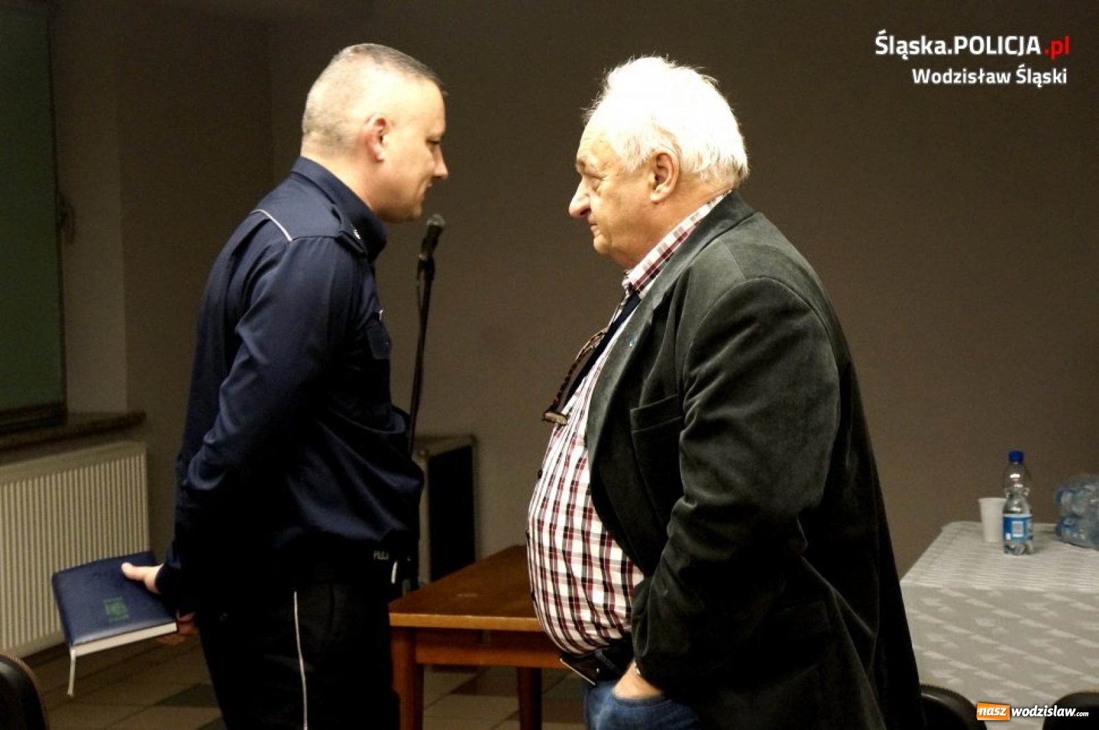 Zdjęcie w galerii na portalu naszwodzislaw.com: Rydułtowska debata z policją o bezpieczeństwie wiadomości z regionu