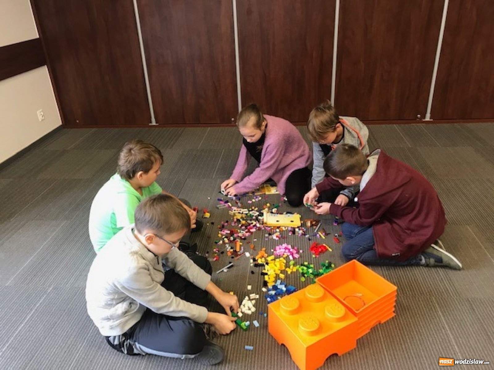 Zdjęcie w galerii na portalu naszwodzislaw.com: Kreatywnie w Lego Fun wiadomości z regionu