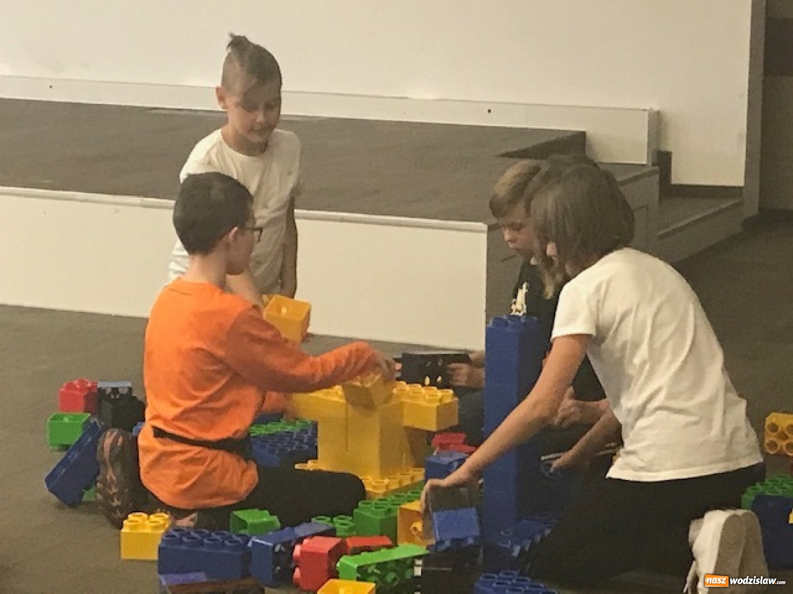 Zdjęcie w galerii na portalu naszwodzislaw.com: Kreatywnie w Lego Fun wiadomości z regionu